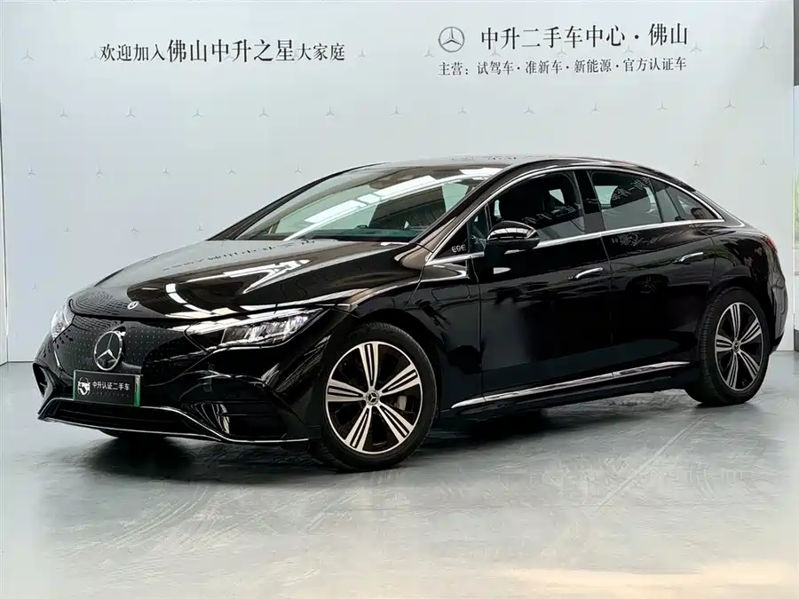 Mercedes Benz EQE