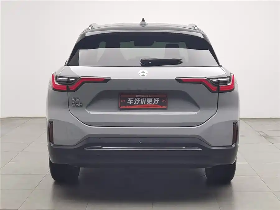NIO ES6