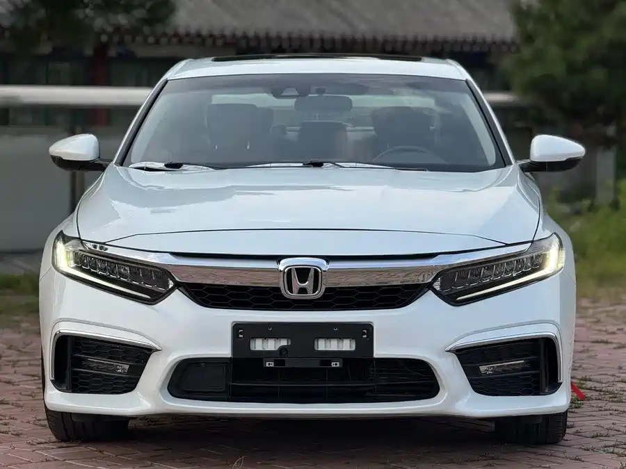 Honda Inspire