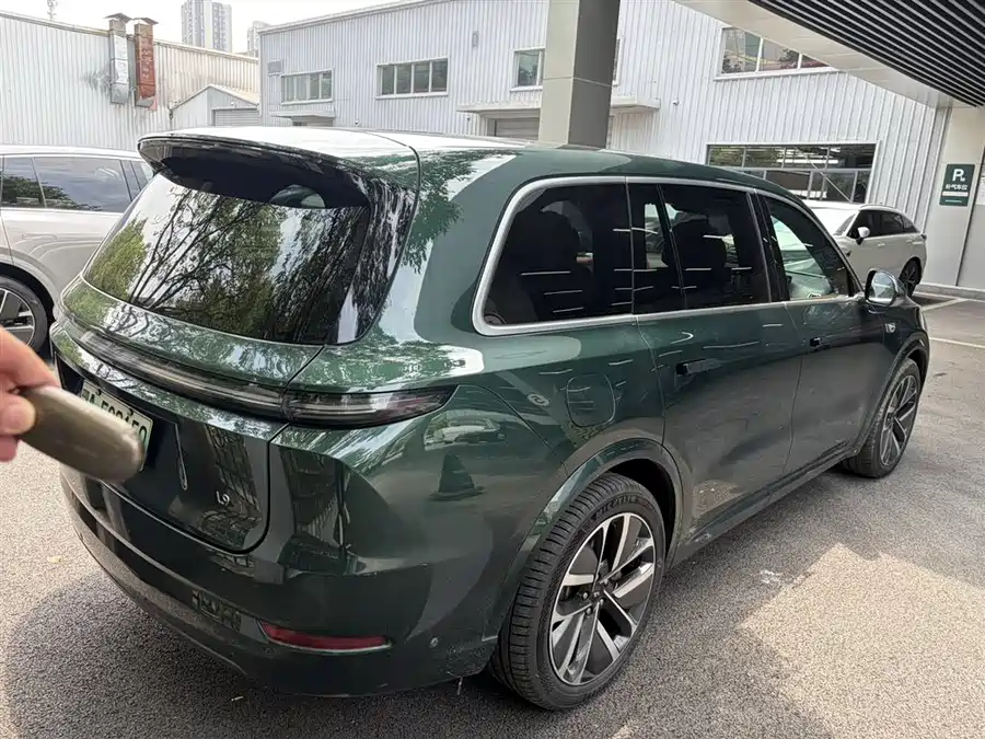 Li Ideal L9