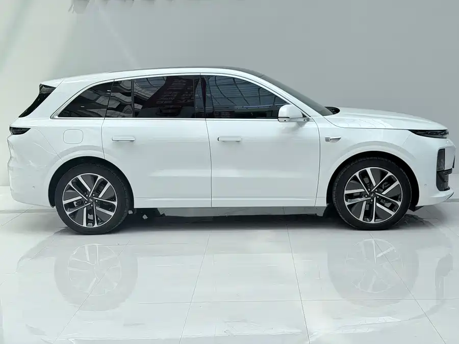 Li Ideal L6