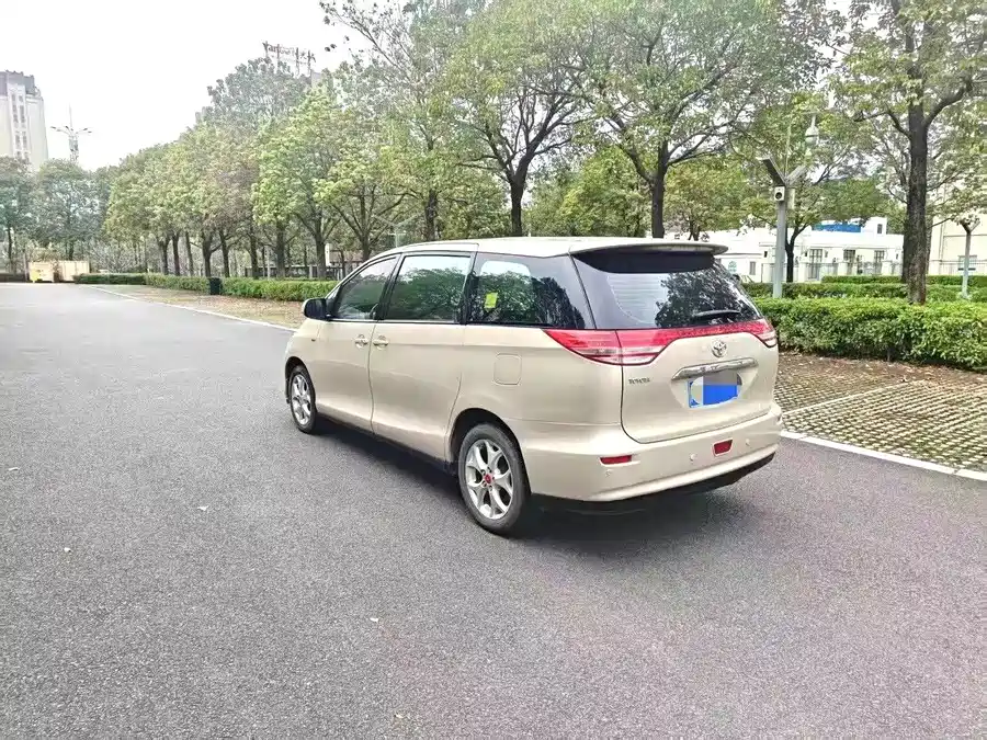 Toyota Previa