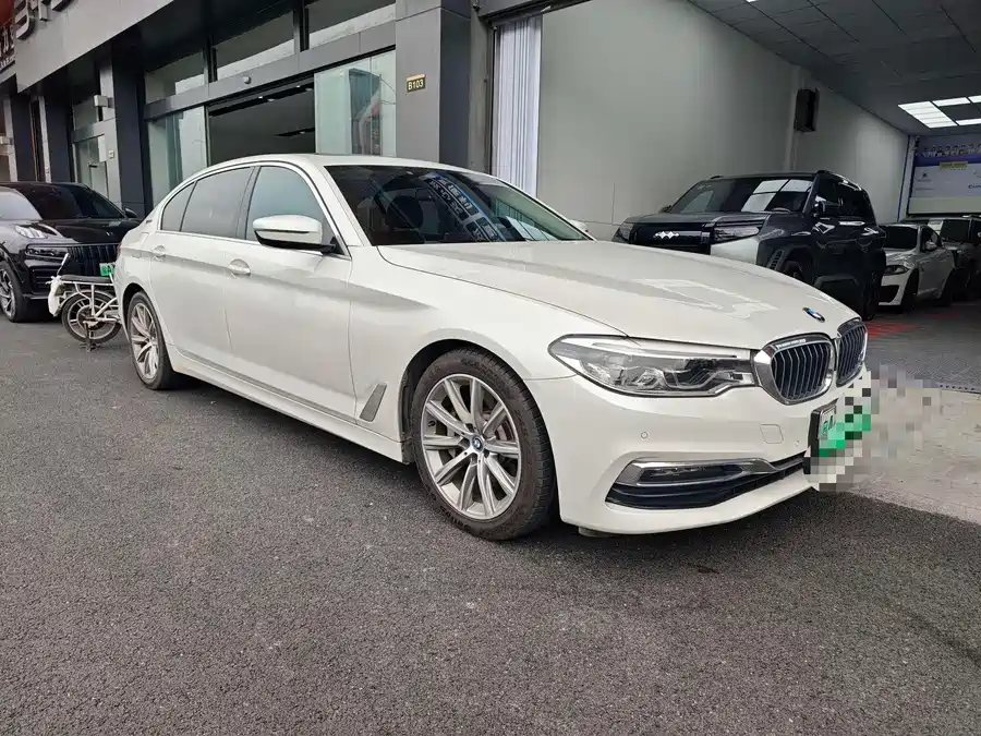 BMW 5 Series New Energy