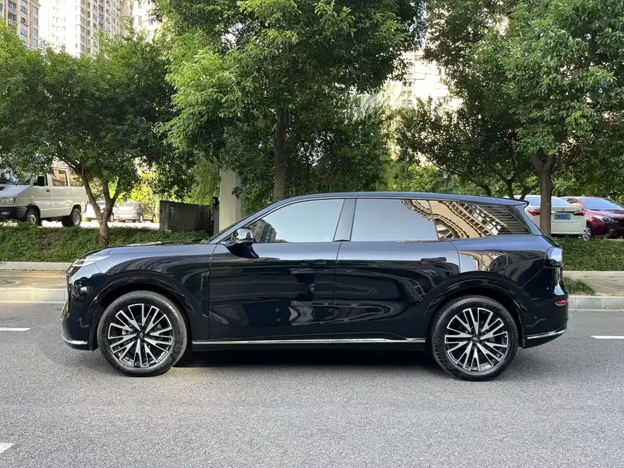 Changan Q07