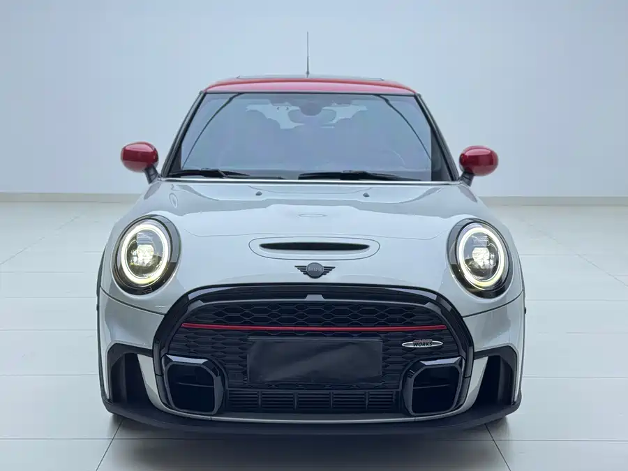 MINI JCW