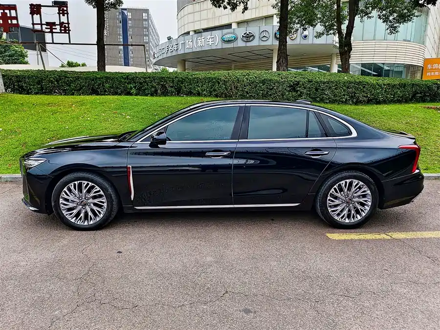 Hongqi H5