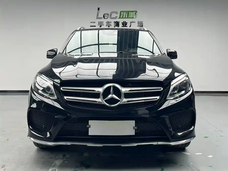 Mercedes Benz GLE (Imported)