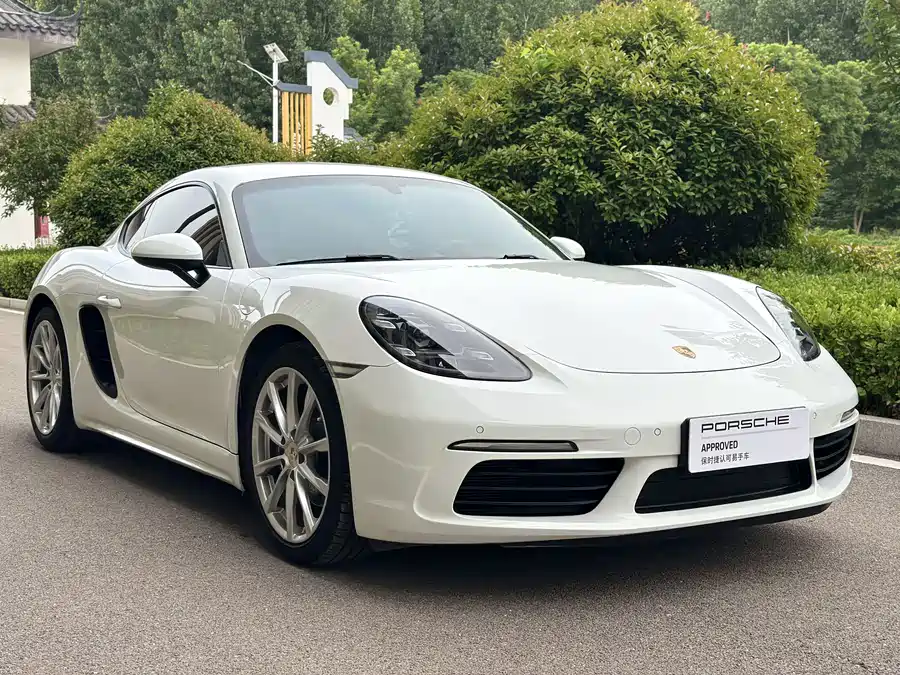 Porsche 718
