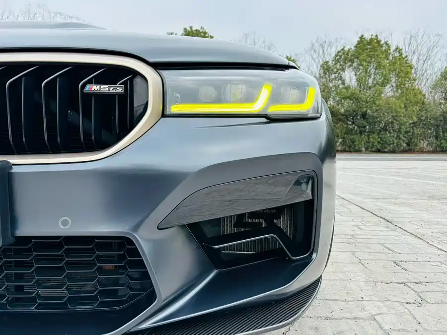 BMW M5