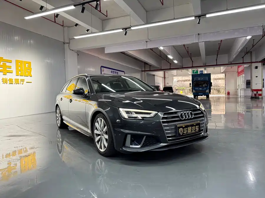 Audi A4