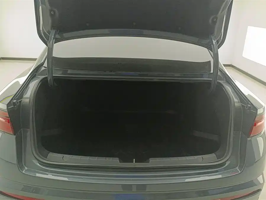Geely Xingrui