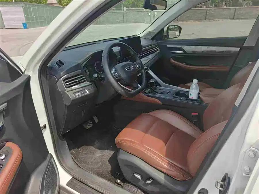Geely Vision X6