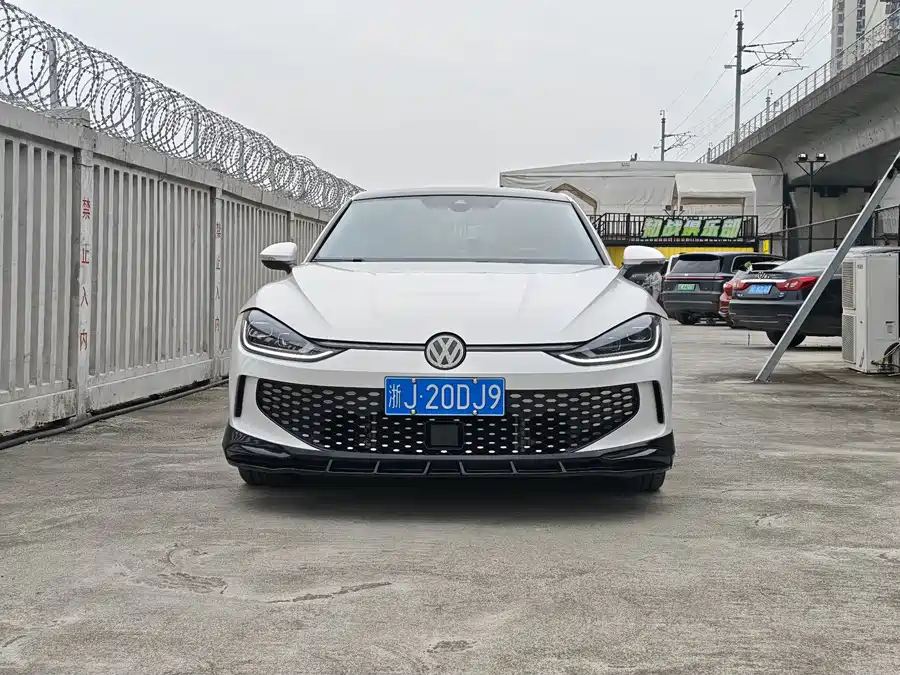 Volkswagen Lingdu
