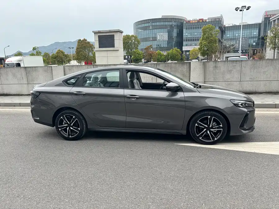 Geely Binrui