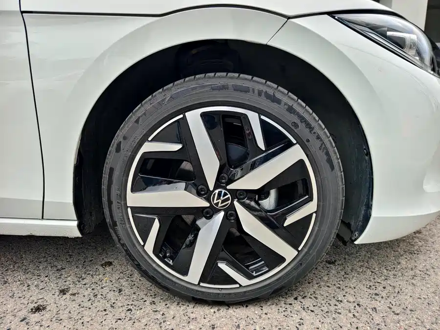 Volkswagen Lingdu