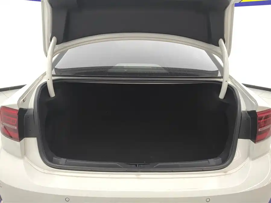 Volkswagen Lingdu