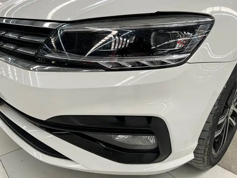 Volkswagen Lingdu