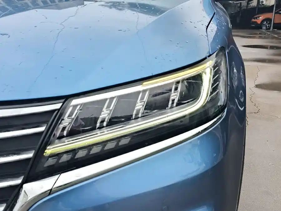 Roewe RX5 New Energy