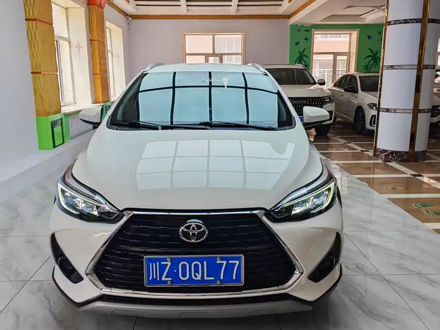 Toyota YARiS L