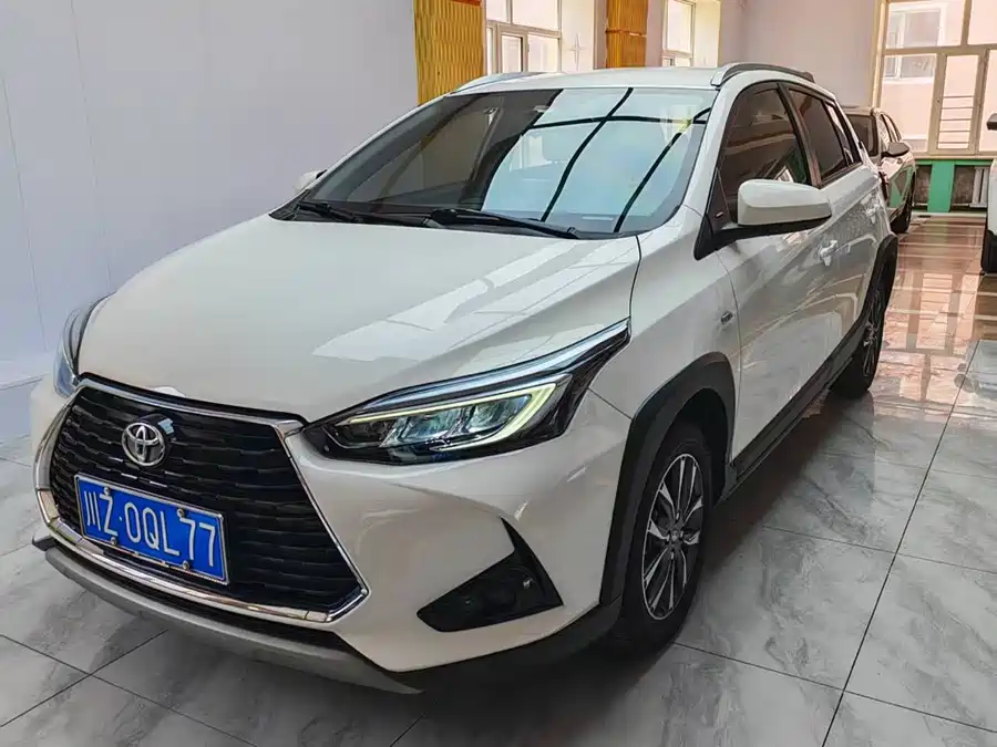 Toyota YARiS L