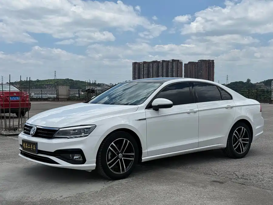 Volkswagen Lingdu