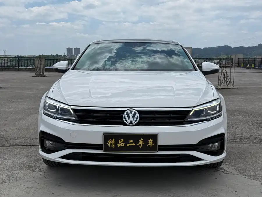 Volkswagen Lingdu