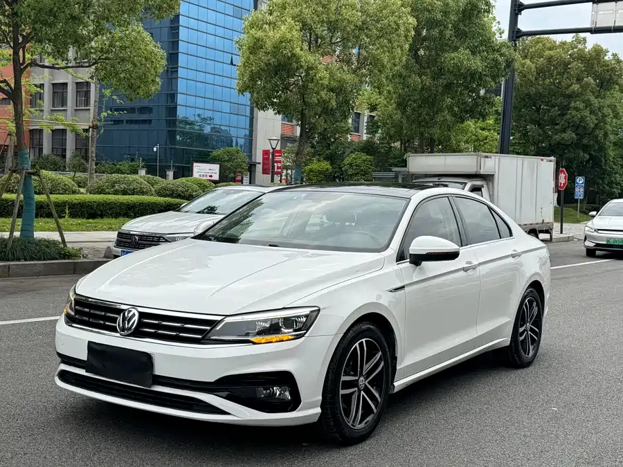 Volkswagen Lingdu