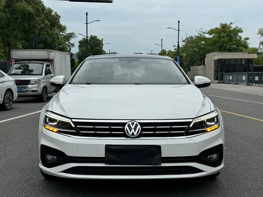 Volkswagen Lingdu