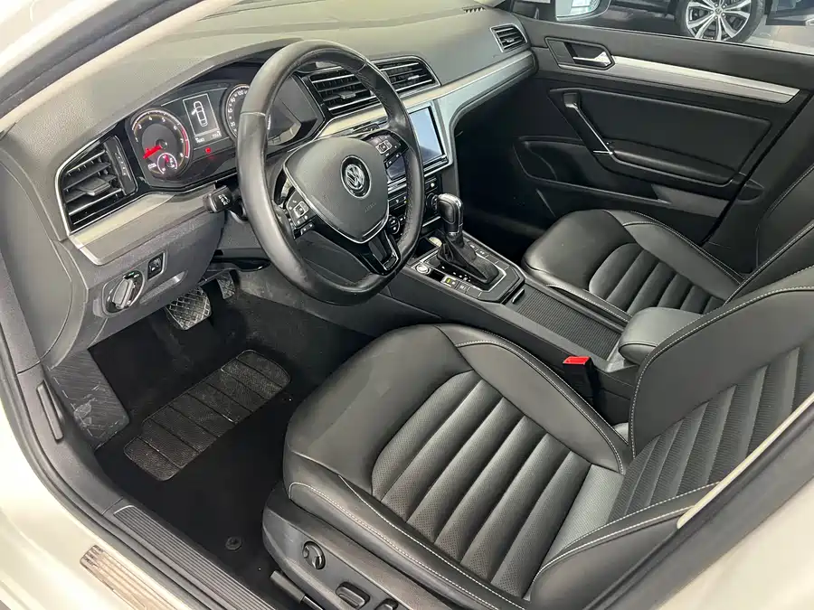 Volkswagen Lingdu