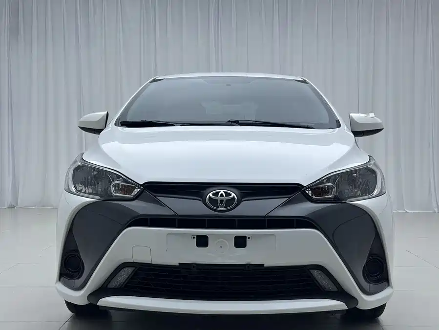 Toyota YARiS L