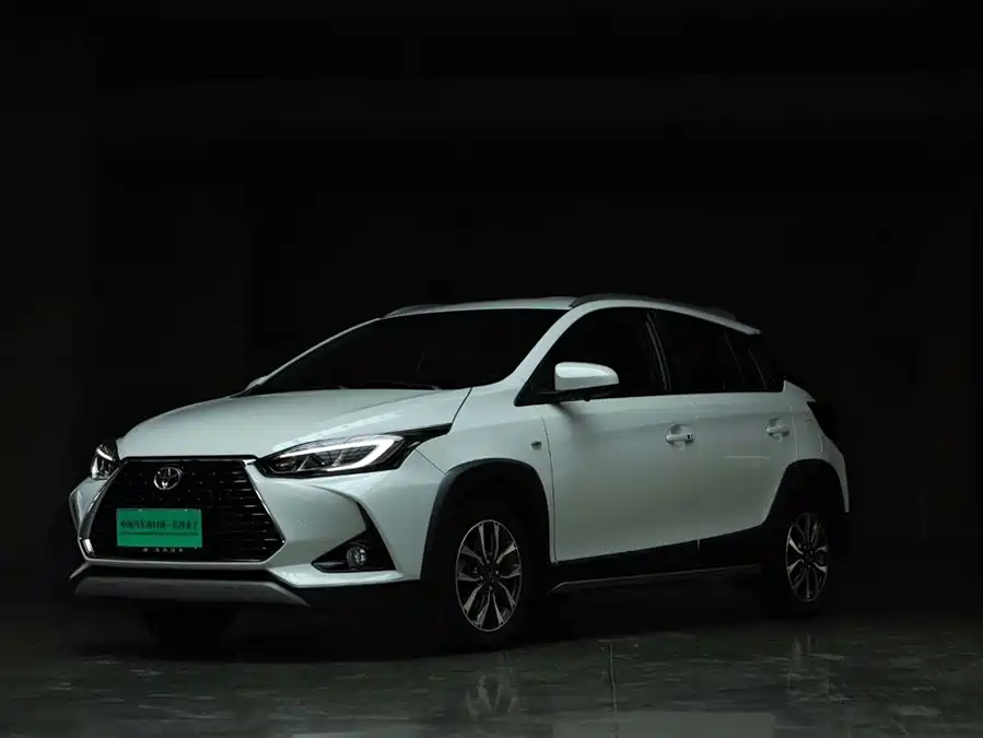 Toyota YARiS L