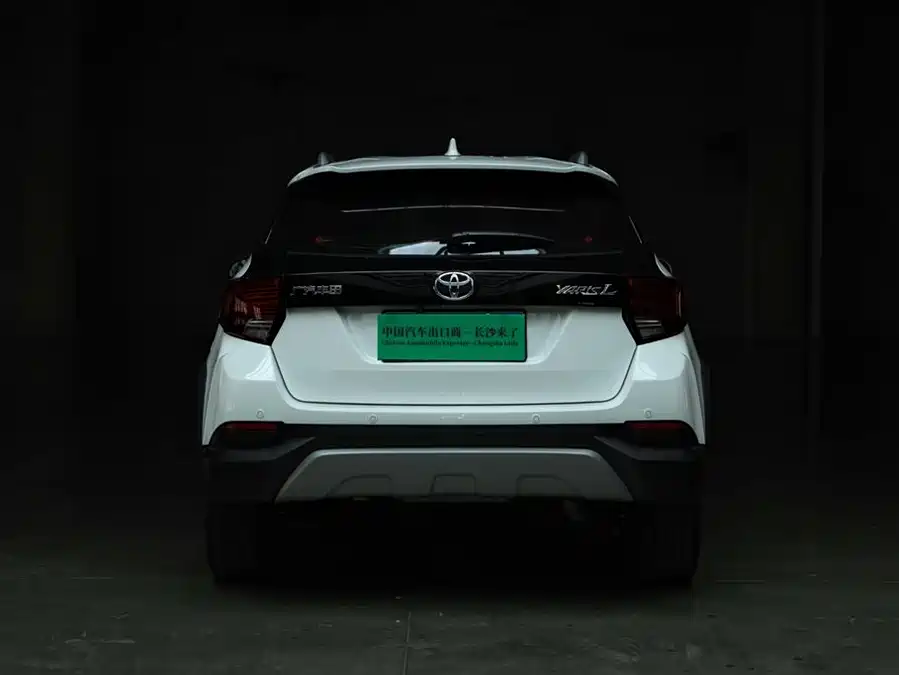 Toyota YARiS L