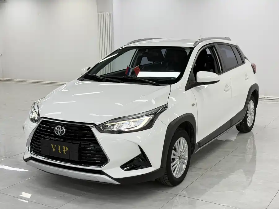 Toyota YARiS L