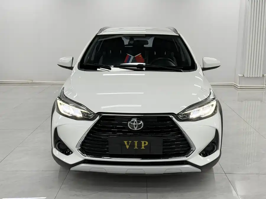 Toyota YARiS L