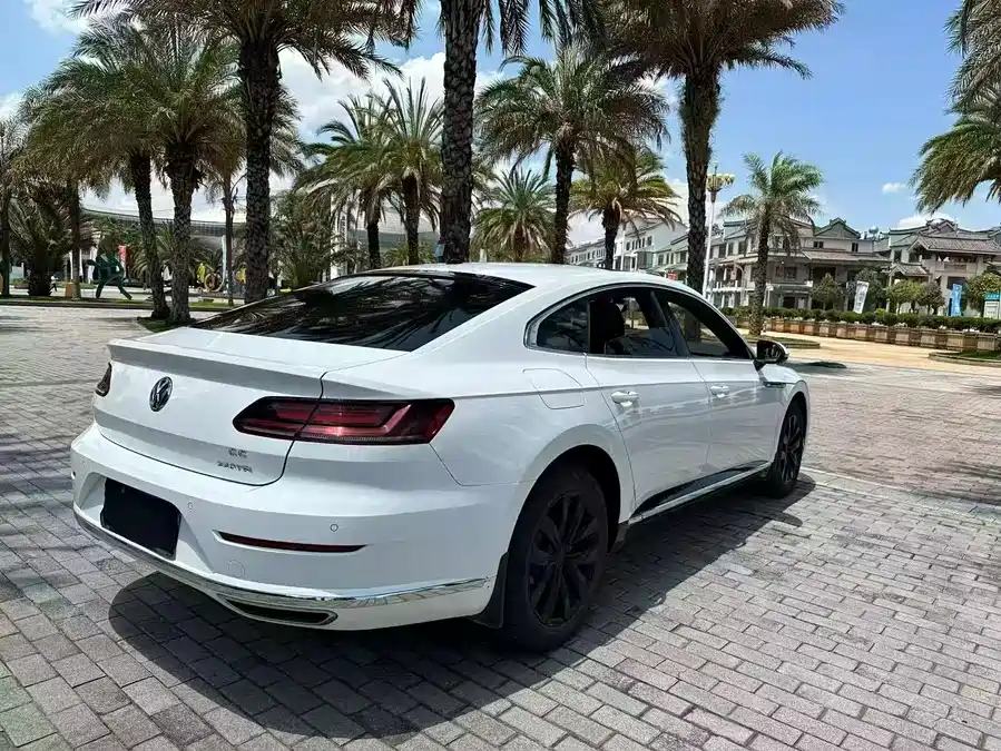 Volkswagen FAW- CC