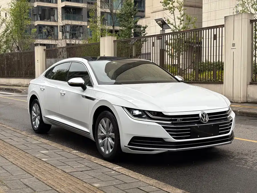 Volkswagen FAW- CC