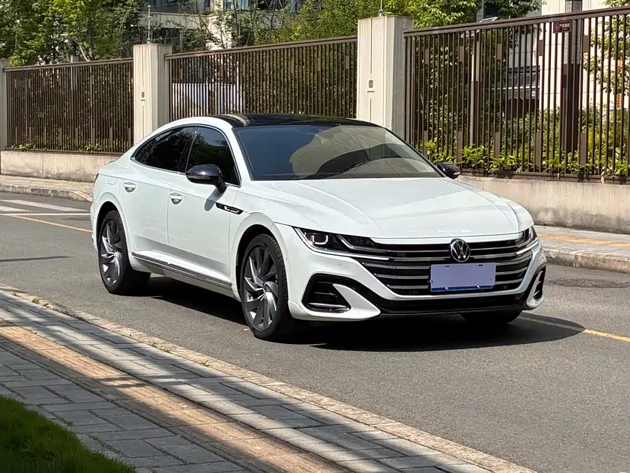 Volkswagen FAW- CC