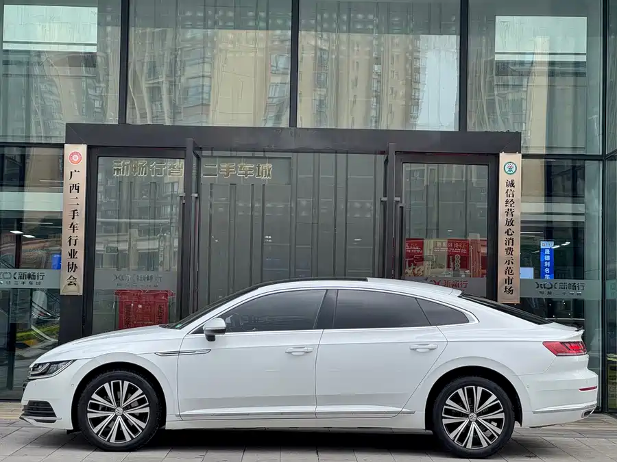Volkswagen FAW- CC