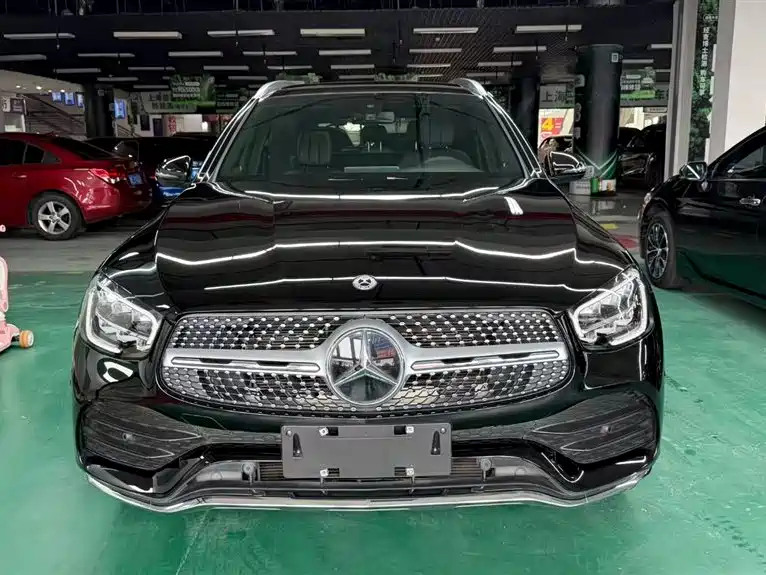 Mercedes Benz GLC