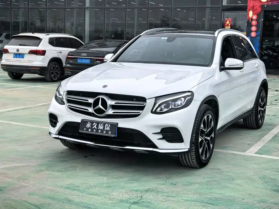 Mercedes Benz GLC