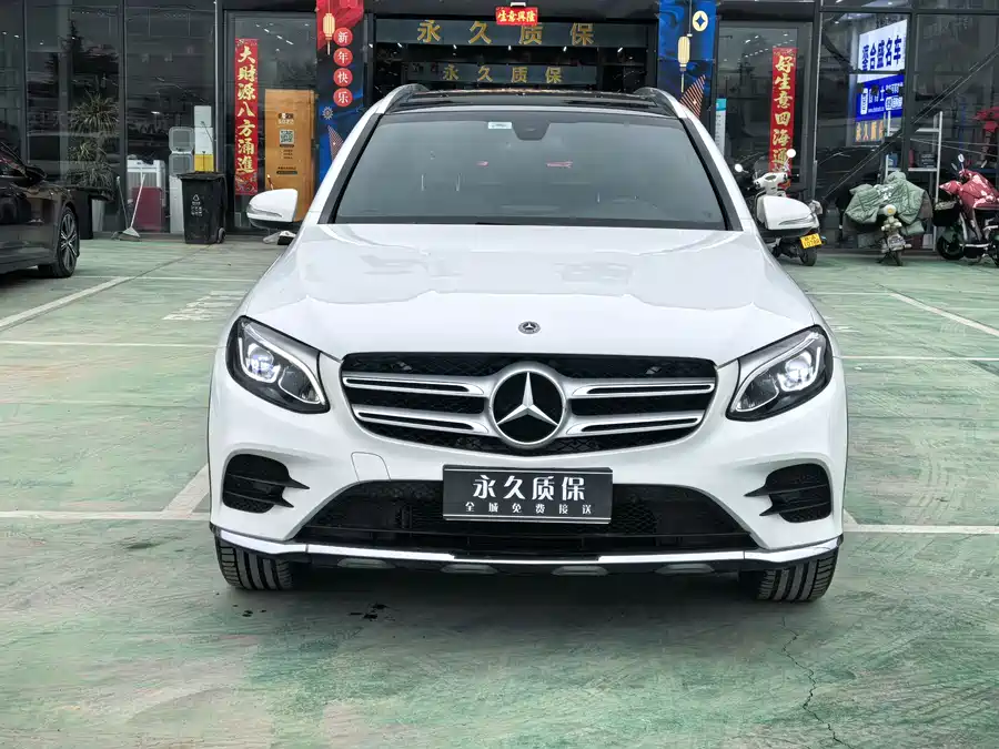 Mercedes Benz GLC