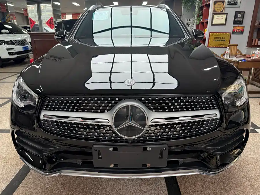Mercedes Benz GLC
