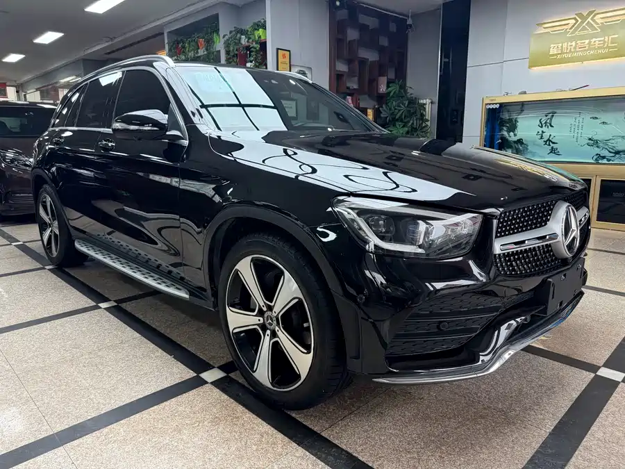 Mercedes Benz GLC