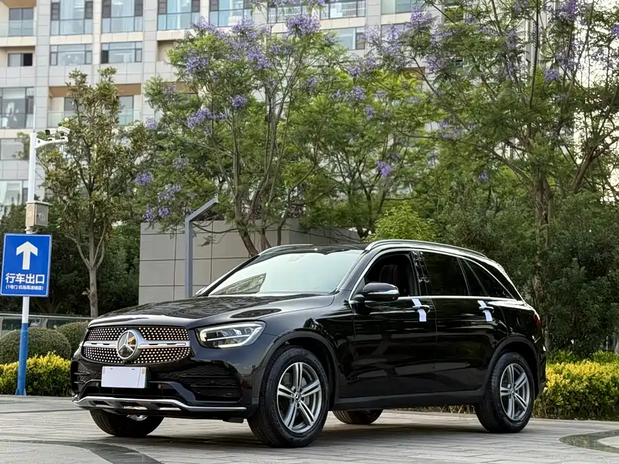 Mercedes Benz GLC