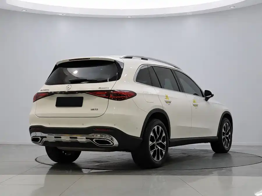 Mercedes Benz GLC