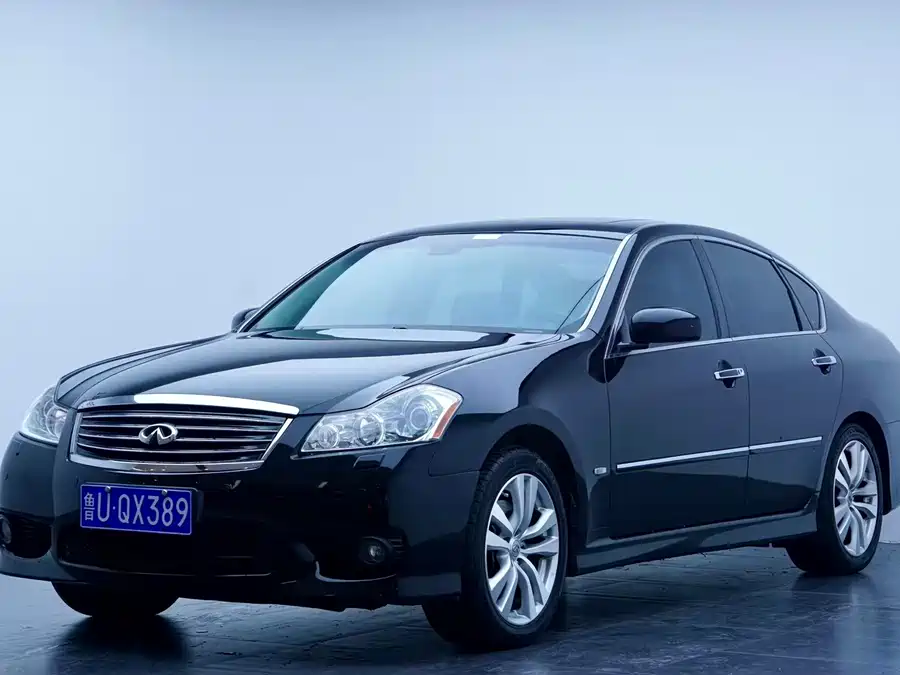 Infiniti M Series