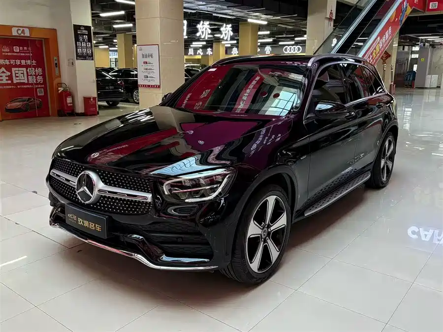 Mercedes Benz GLC
