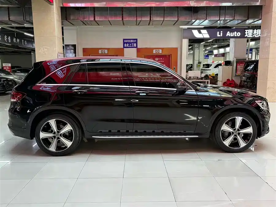Mercedes Benz GLC