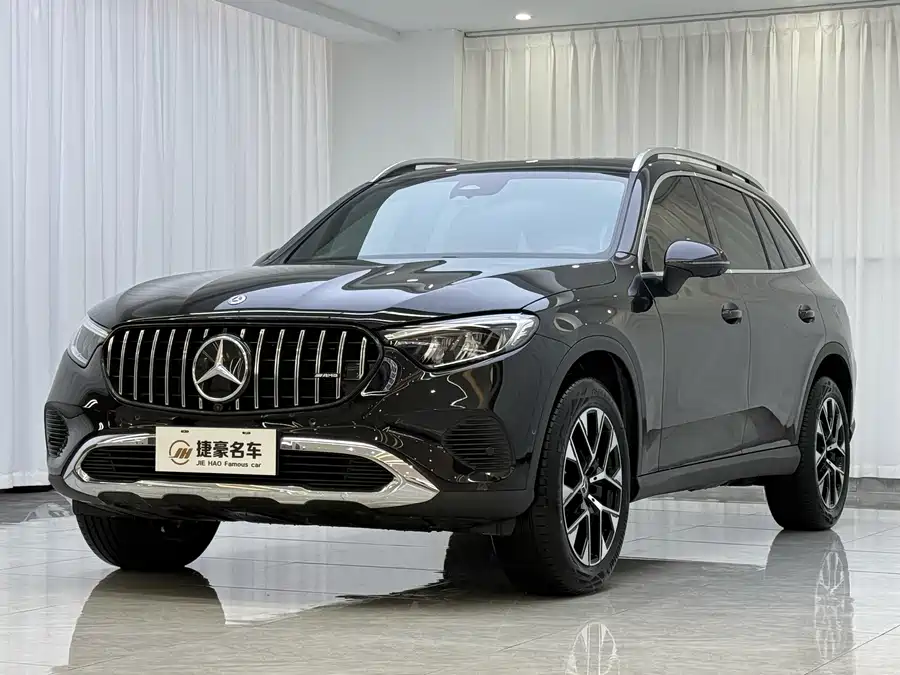 Mercedes Benz GLC