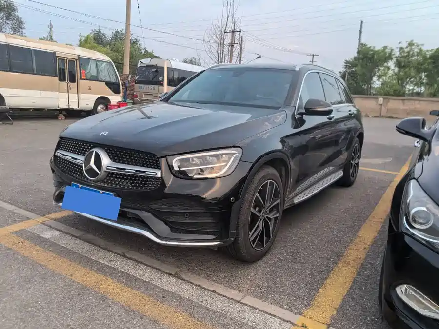 Mercedes Benz GLC